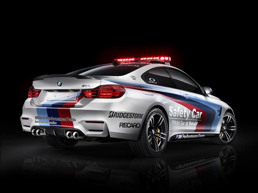  BMW M4 Coupe MotoGP Safety Car 2014 года  (фото 5 из 7)